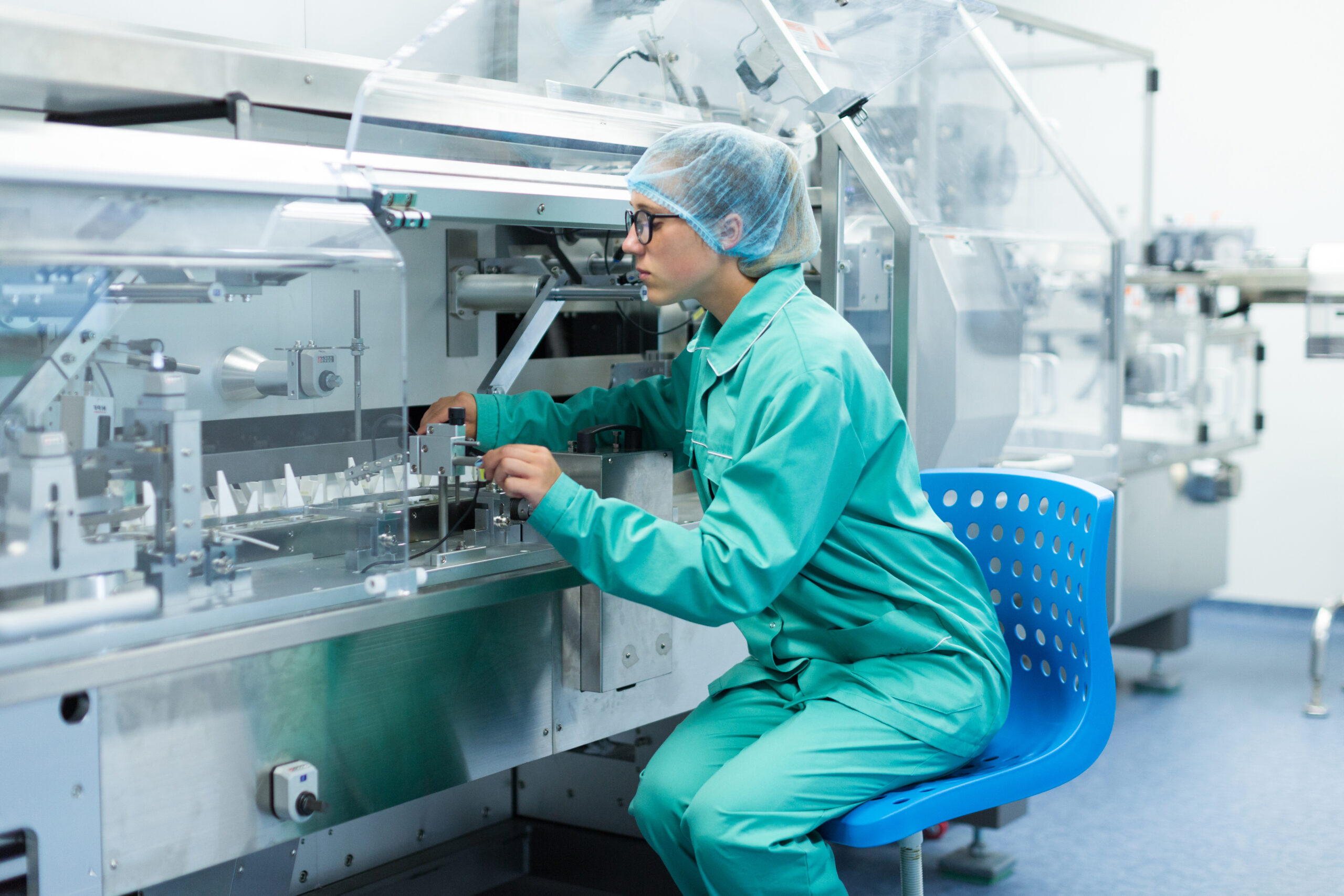Nature's Supplements clean-room manufacturing facility